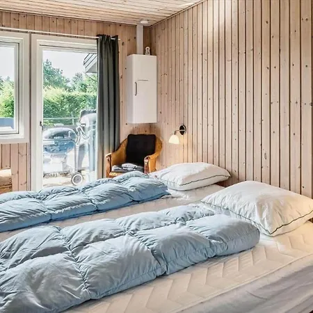 Ve194-vejers-strand-lyngdalsvej-6 *
